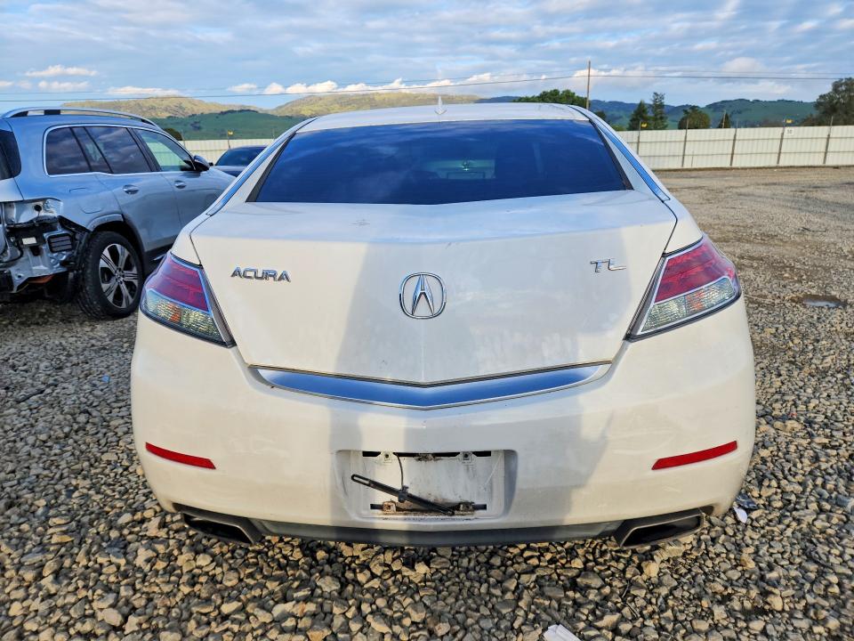 78700785 :رقم المزاد ، 19UUA8F2XCA038647 vin ، 2012 Acura Tl مزاد بيع