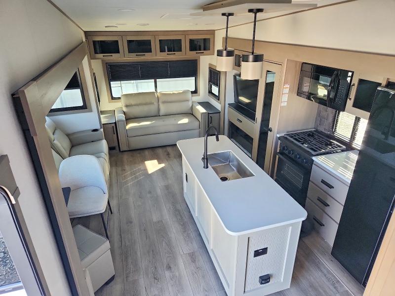78903365 :رقم المزاد ، 573FR3729T9930934 vin ، 2026 Grand Desi Reflection مزاد بيع