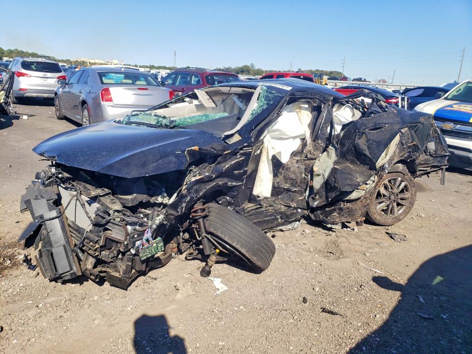 2025 Nissan Versa მანქანა იყიდება აუქციონზე, vin: 3N1CN8EV3SL813486, აუქციონის ნომერი: 75092025