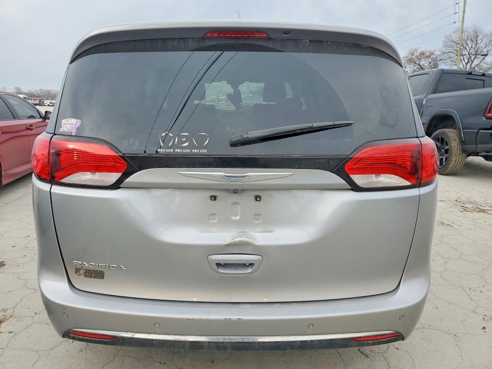 2018 Chrysler Pacifica მანქანა იყიდება აუქციონზე, vin: 2C4RC1BGXJR110835, აუქციონის ნომერი: 78893285