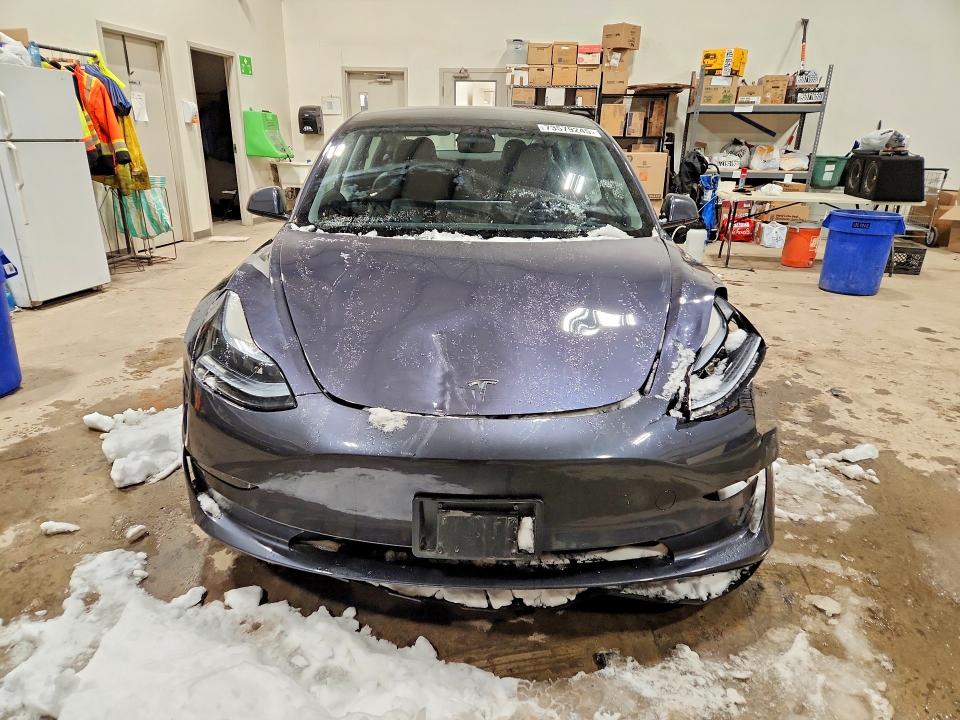 73579245 :رقم المزاد ، LRW3E1EBXPC924868 vin ، 2023 Tesla Model 3 مزاد بيع