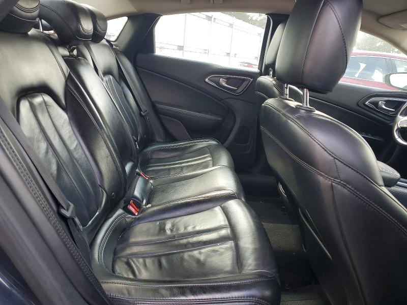 77768545 :رقم المزاد ، 1C3CCCAB6GN188353 vin ، 2016 Chrysler 200 مزاد بيع