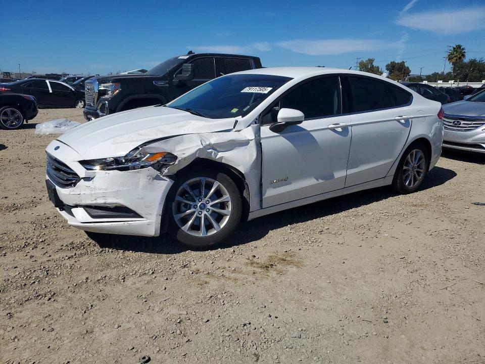 2017 Ford Fusion მანქანა იყიდება აუქციონზე, vin: 3FA6P0LU7HR238580, აუქციონის ნომერი: 79117505