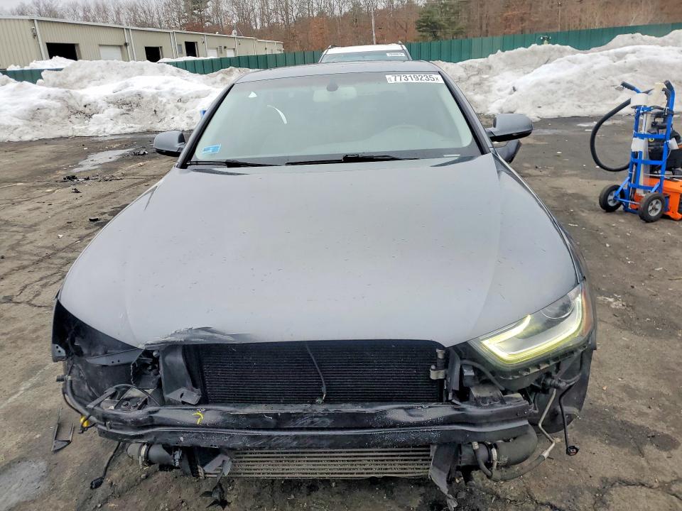 Продажа на аукционе авто 2014 Audi A4, vin: WAUFFAFL2EN033217, номер лота: 77319235