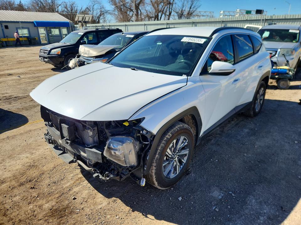 2022 Hyundai Tucson მანქანა იყიდება აუქციონზე, vin: KM8JBCA13NU063712, აუქციონის ნომერი: 77845235