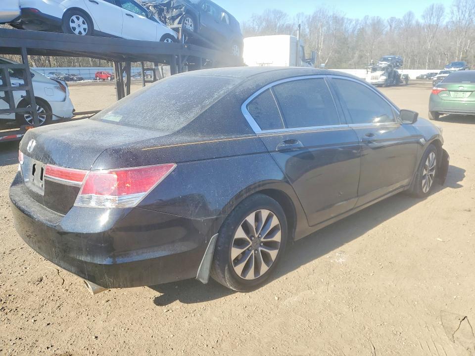 Продажа на аукционе авто 2011 Honda Accord, vin: 1HGCP2F31BA087542, номер лота: 77091305