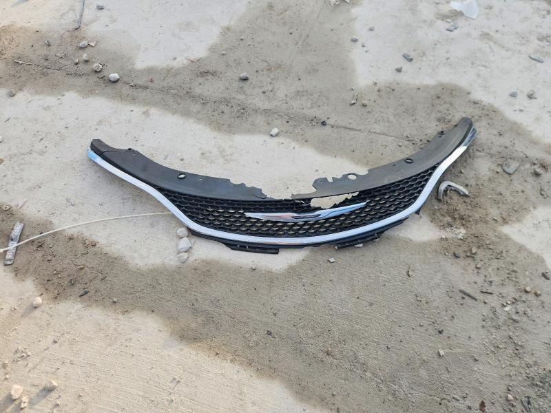 2015 Chrysler 200 მანქანა იყიდება აუქციონზე, vin: 1C3CCCAB9FN619265, აუქციონის ნომერი: 75790625