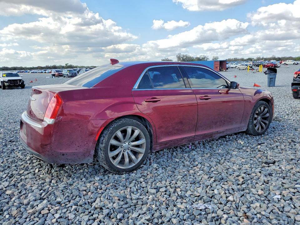 2018 Chrysler 300 მანქანა იყიდება აუქციონზე, vin: 2C3CCAAG2JH308875, აუქციონის ნომერი: 76752055
