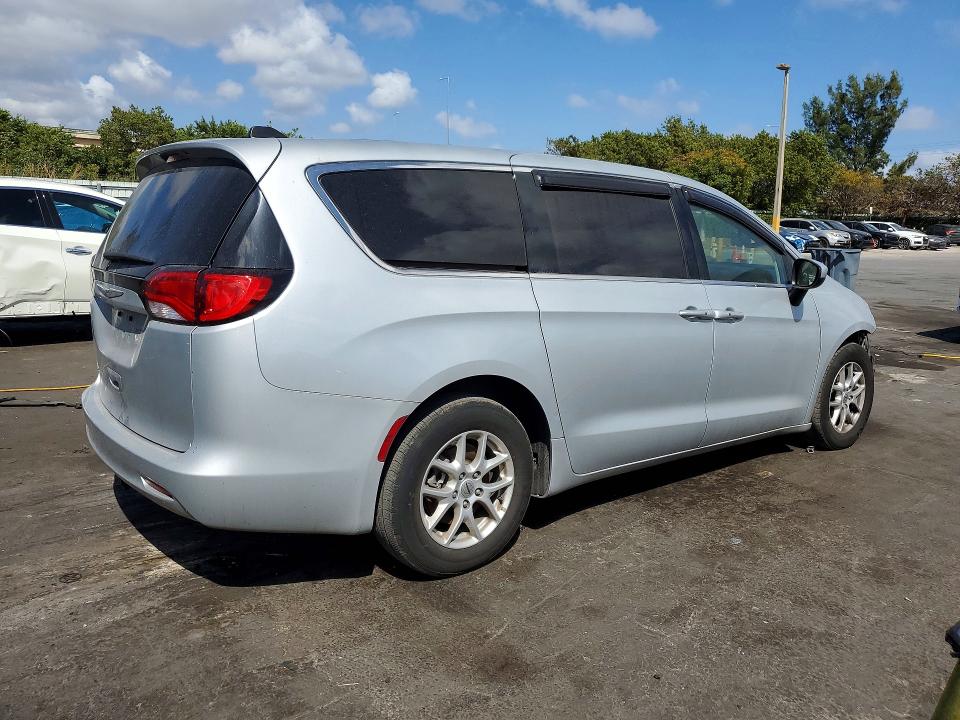 Продаж на аукціоні авто 2022 Chrysler Voyager, vin: 2C4RC1CG4NR163292, номер лоту: 78677705