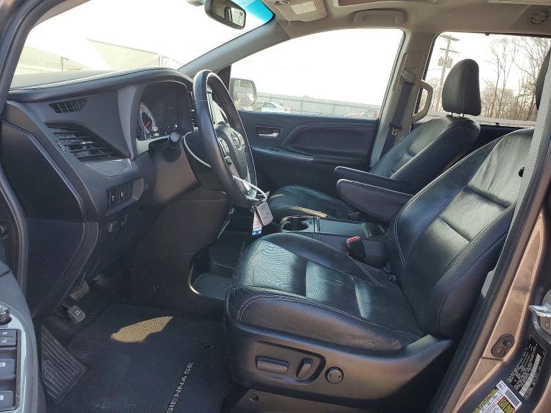 Продажа на аукционе авто 2017 Toyota Sienna, vin: 5TDXZ3DC1HS804181, номер лота: 76166835