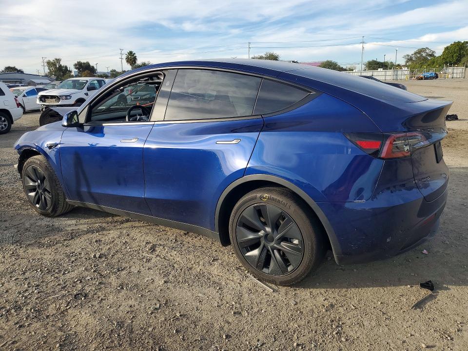 2025 Tesla Model Y მანქანა იყიდება აუქციონზე, vin: 7SAYGDED1SF232440, აუქციონის ნომერი: 78860775