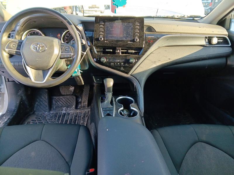 Продаж на аукціоні авто 2022 Toyota Camry, vin: 4T1C11BK0NU065666, номер лоту: 77810315