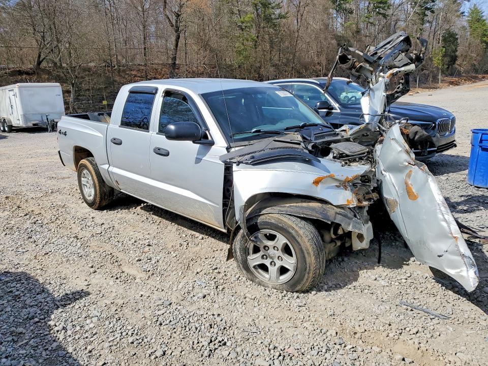 Продажа на аукционе авто 2006 Dodge Dakota, vin: 1D7HW48K06S678068, номер лота: 77203715