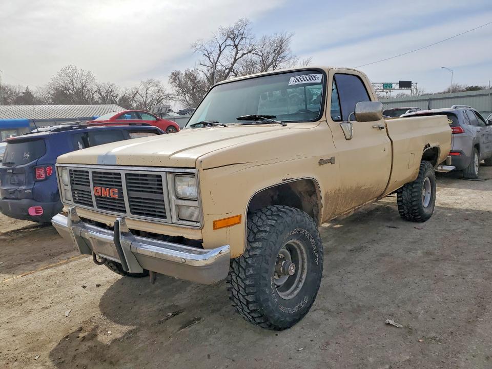 78655305 :رقم المزاد ، 1GTEV14H6HS513847 vin ، 1987 Gmc V15 Conventional مزاد بيع