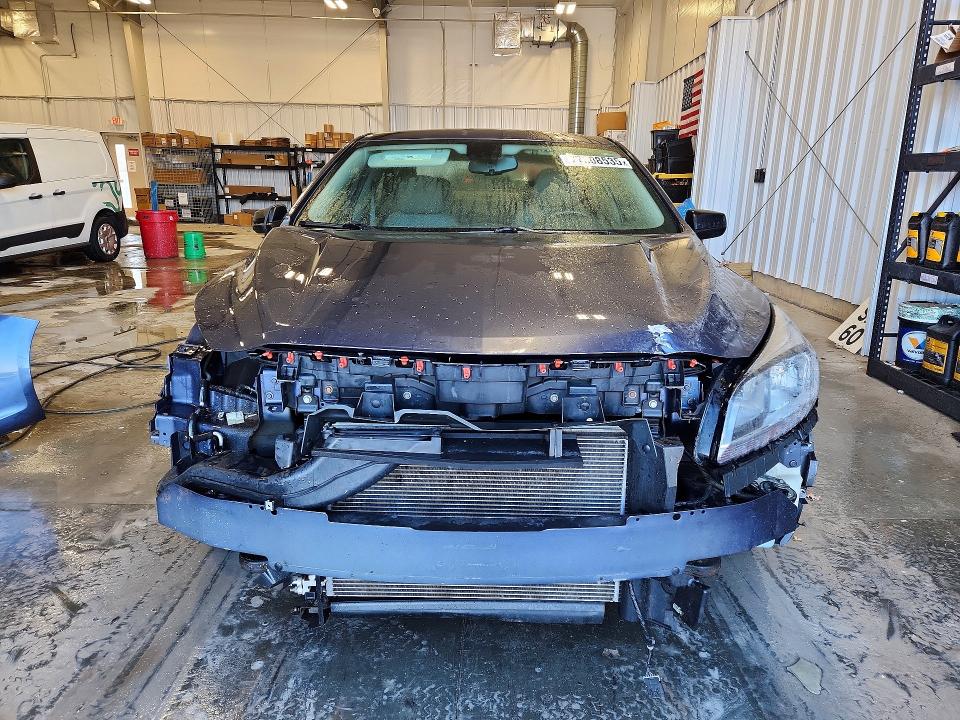 Продажа на аукционе авто 2015 Chevrolet Malibu, vin: 1G11B5SL0FF327435, номер лота: 77308535