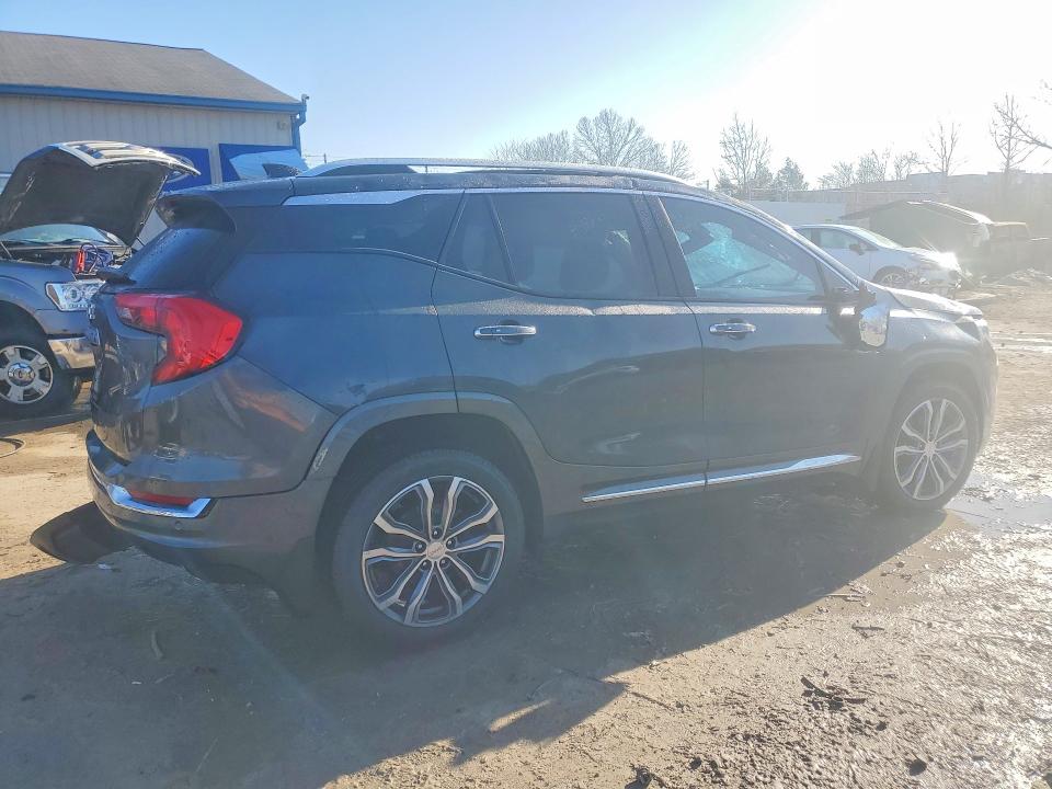 76746485 :رقم المزاد ، 3GKALXEX4JL270318 vin ، 2018 Gmc Terrain مزاد بيع