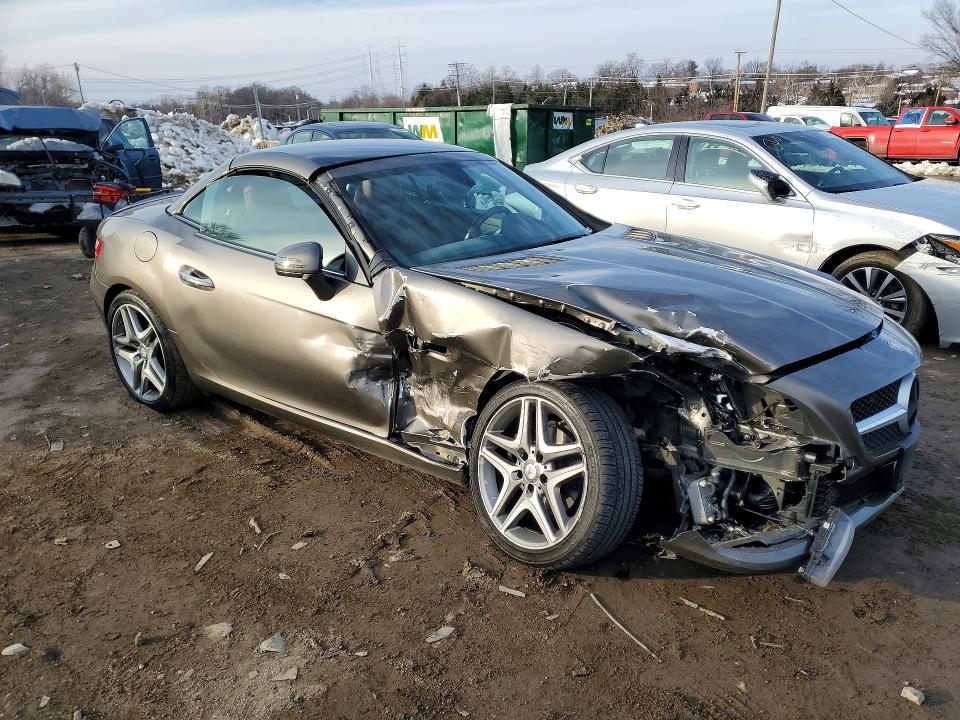 Продаж на аукціоні авто 2015 Mercedes-benz Slk, vin: WDDPK4HA1FF099811, номер лоту: 76072275