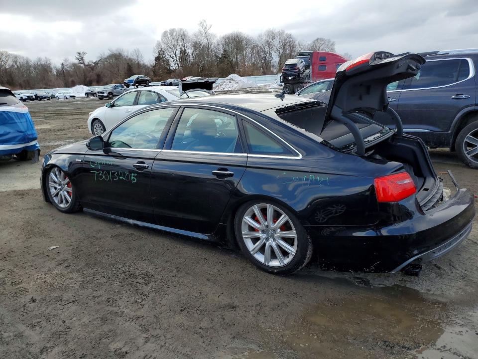 73013205 :رقم المزاد ، WAUFGAFC0FN010663 vin ، 2015 Audi A6 مزاد بيع