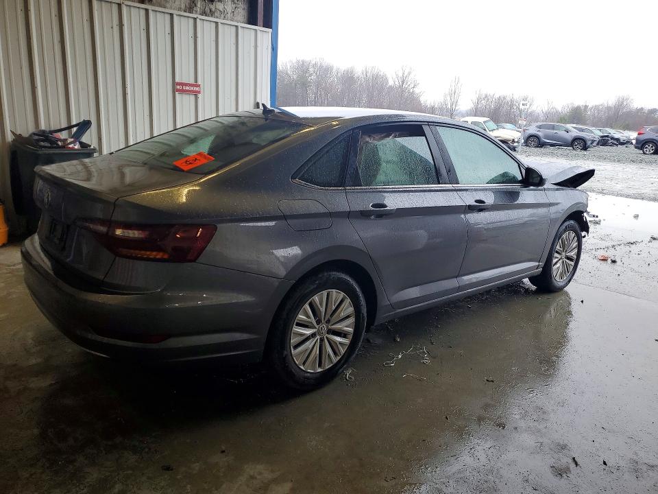 79112475 :رقم المزاد ، 3VWCB7BU3KM196674 vin ، 2019 Volkswagen Jetta مزاد بيع