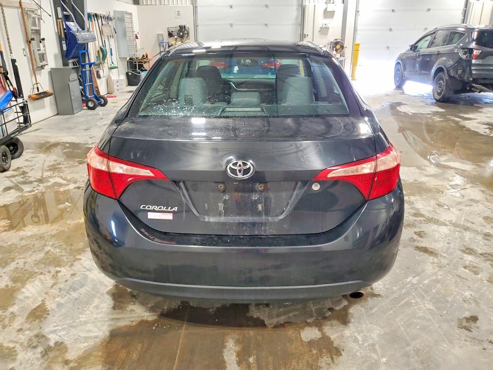 Продажа на аукционе авто 2018 Toyota Corolla L, vin: 2T1BURHE8JC004967, номер лота: 75634425
