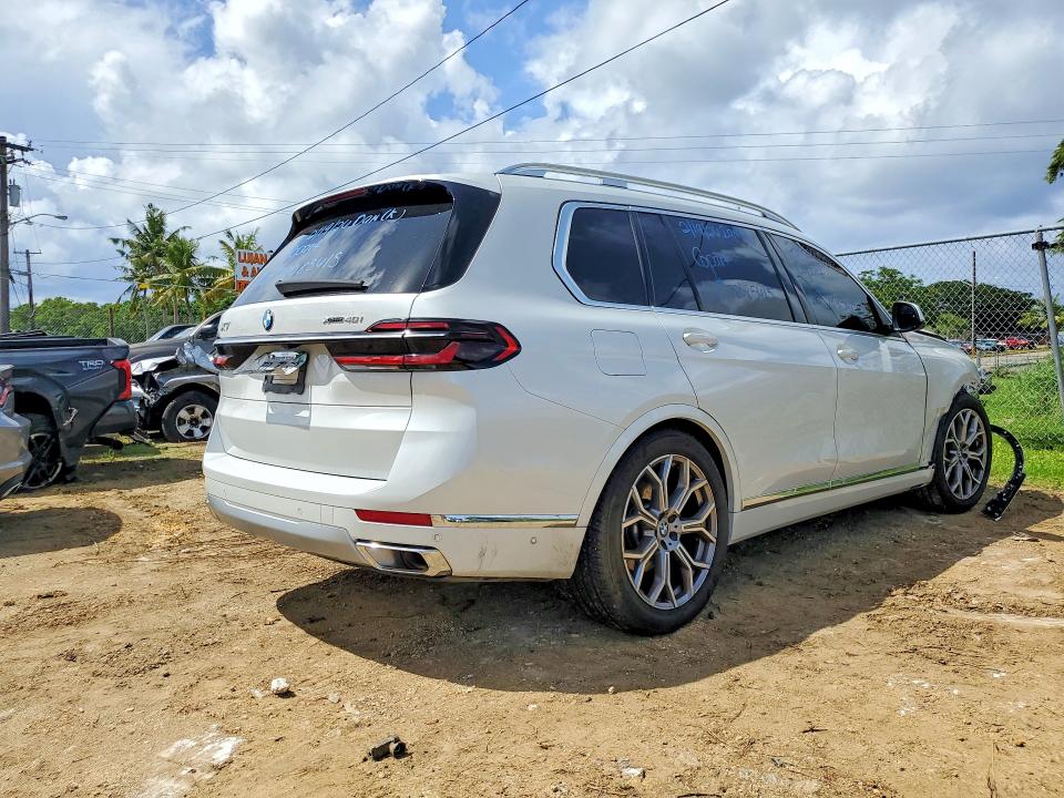 78085615 :رقم المزاد ، 5UX23EM08S9X21557 vin ، 2025 Bmw X7 مزاد بيع