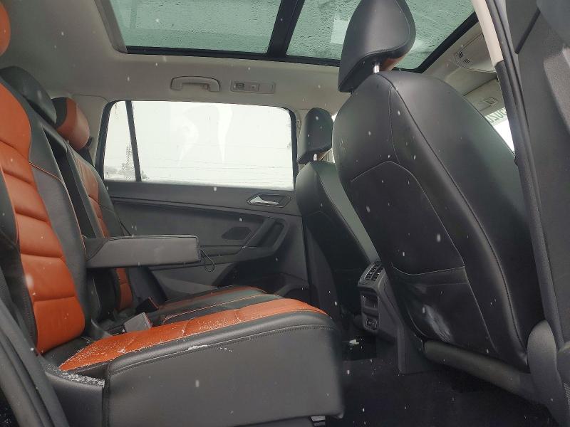 99502035 :رقم المزاد ، 3VV4B7AX6JM146483 vin ، 2018 Volkswagen Tiguan مزاد بيع