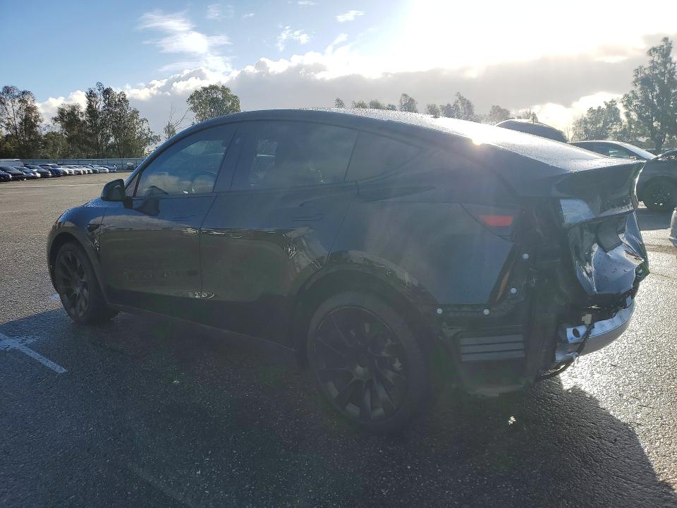 77868975 :رقم المزاد ، 7SAYGDEE7PF796738 vin ، 2023 Tesla Model Y مزاد بيع