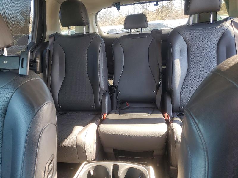 2024 Kia Carnival მანქანა იყიდება აუქციონზე, vin: KNDNE5H3XR6327048, აუქციონის ნომერი: 78617525