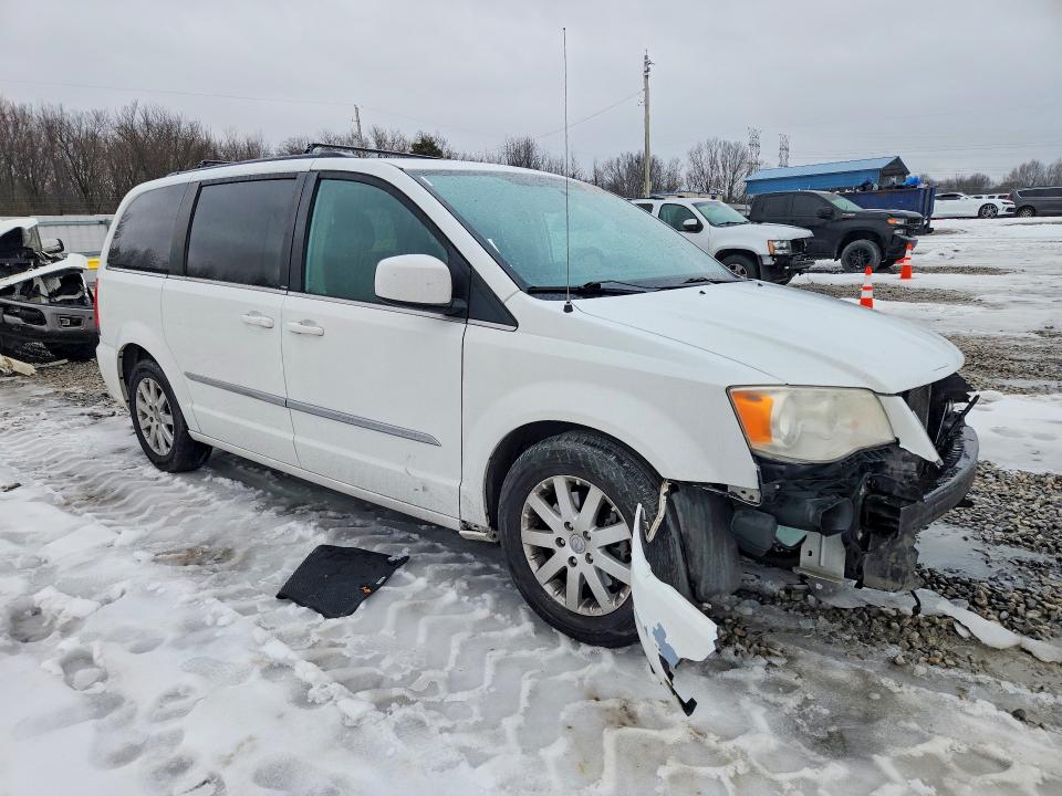 2014 Chrysler Town & Country მანქანა იყიდება აუქციონზე, vin: 2C4RC1BG5ER208340, აუქციონის ნომერი: 75061765
