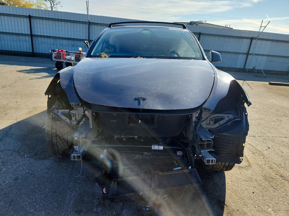 2023 Tesla Model Y მანქანა იყიდება აუქციონზე, vin: 7SAYGDEE3PA022984, აუქციონის ნომერი: 78444695