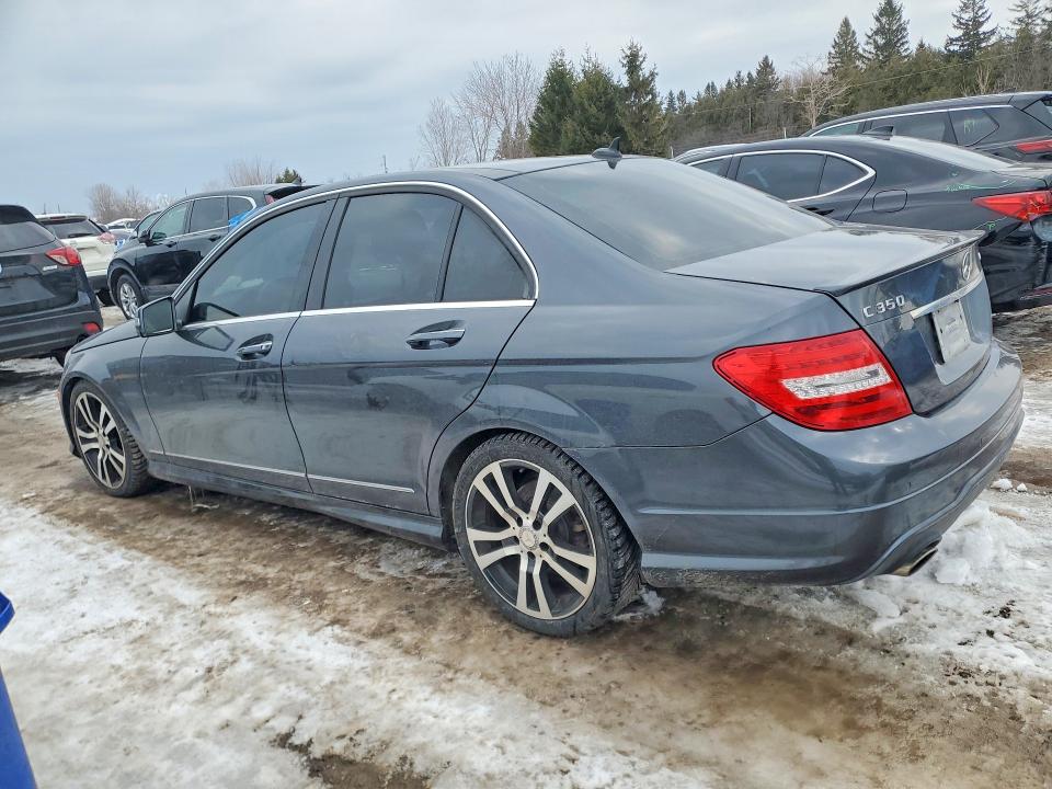 2013 Mercedes-benz C მანქანა იყიდება აუქციონზე, vin: WDDGF8JB6DA852354, აუქციონის ნომერი: 78789645