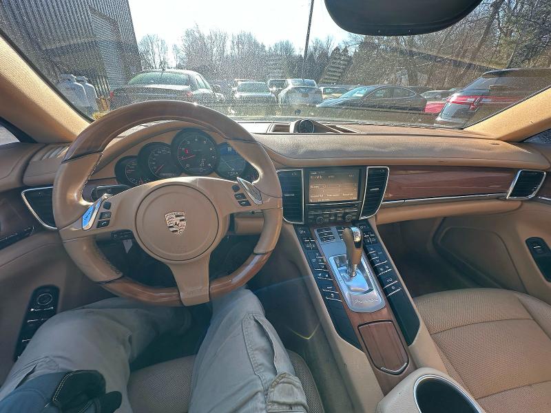 78409465 :رقم المزاد ، WP0AA2A77DL010215 vin ، 2013 Porsche Panamera مزاد بيع