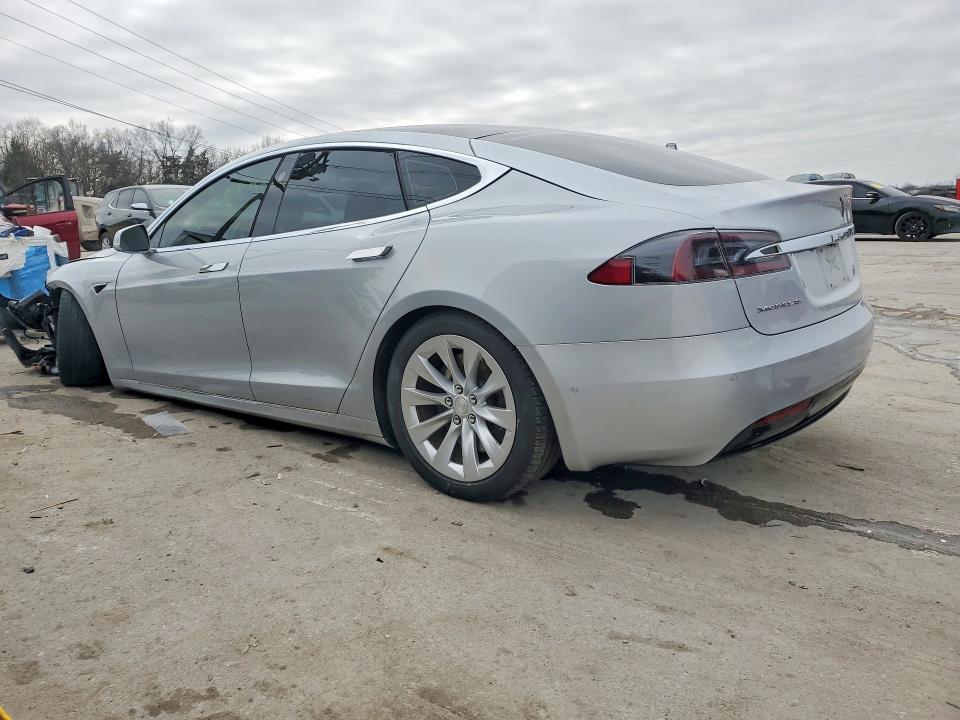 75438415 :رقم المزاد ، 5YJSA1E29GF174179 vin ، 2016 Tesla Model S مزاد بيع