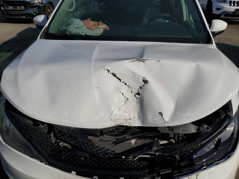 2020 Chrysler Voyager მანქანა იყიდება აუქციონზე, vin: 2C4RC1AG8LR111969, აუქციონის ნომერი: 78622975