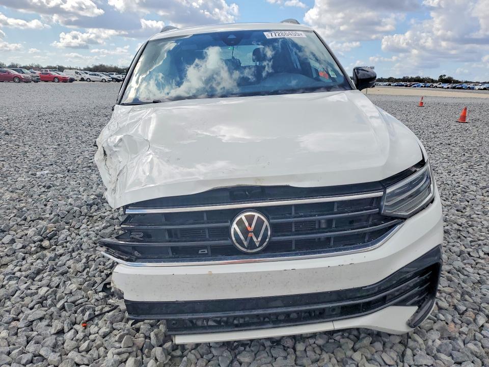 Aukcja sprzedaży 2022 Volkswagen Tiguan, vin: 3VVCB7AX7NM073982, numer aukcji: 50127996