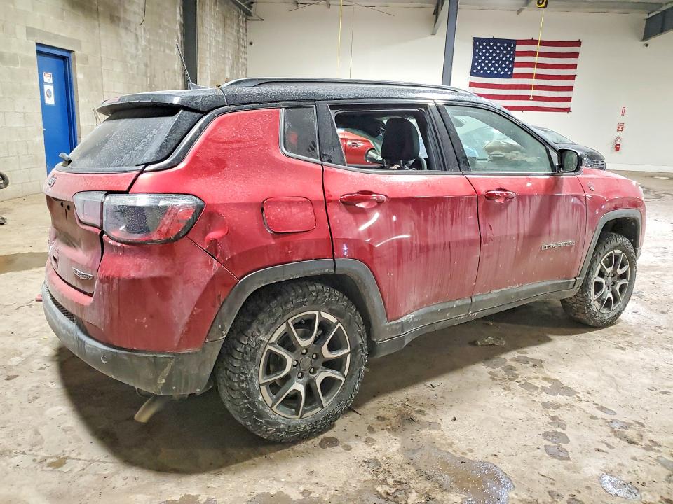 Продажа на аукционе авто 2025 Jeep Compass Tr, vin: 3C4NJDDN7ST532612, номер лота: 76424975