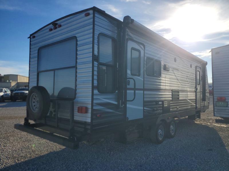 75870795 :رقم المزاد ، 5SFPB3026JE355672 vin ، 2018 Heartland Big Horn Pioneer مزاد بيع
