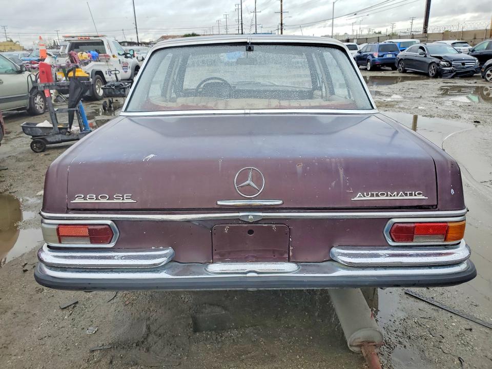 77532055 :رقم المزاد ، 10801812023868 vin ، 1969 Mercedes-benz 280 Se مزاد بيع