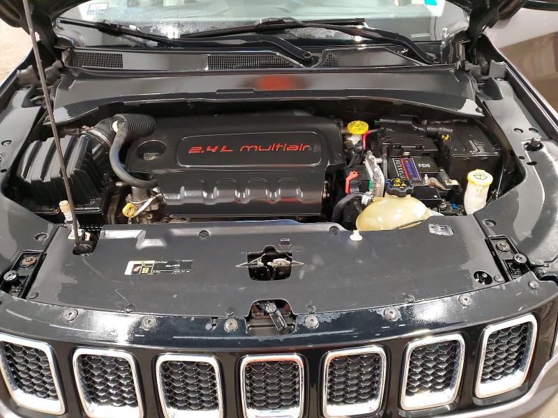2018 Jeep Compass მანქანა იყიდება აუქციონზე, vin: 3C4NJDBB7JT111884, აუქციონის ნომერი: 77126615