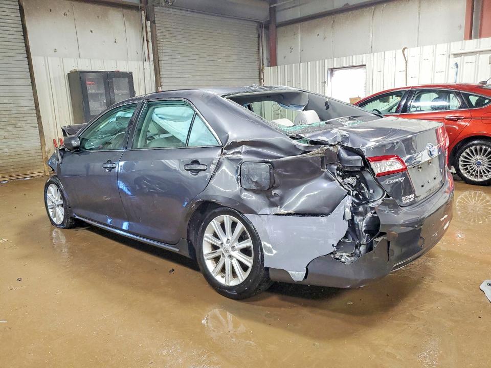 76422395 :رقم المزاد ، 4T1BD1FK2DU071352 vin ، 2013 Toyota Camry Hybrid مزاد بيع