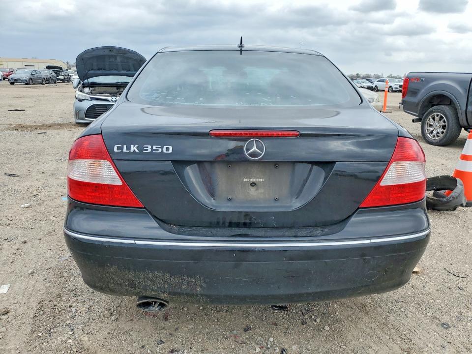 78113565 :رقم المزاد ، WDBTJ56HX8F253581 vin ، 2008 Mercedes-benz Clk مزاد بيع