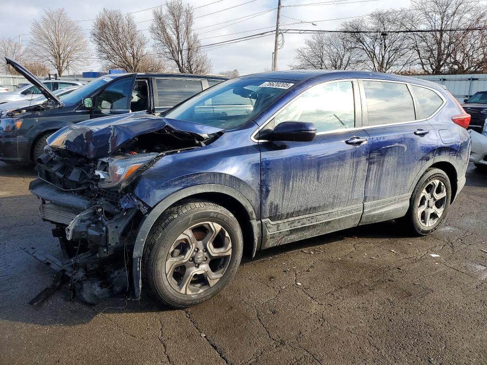 Auction sale of the 2018 Honda Cr-v, vin: 7FARW2H8XJE024972, lot number: 76620205