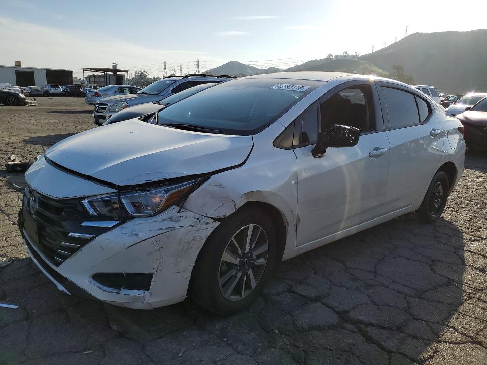 2024 Nissan Versa მანქანა იყიდება აუქციონზე, vin: 3N1CN8EV1RL907442, აუქციონის ნომერი: 75253415