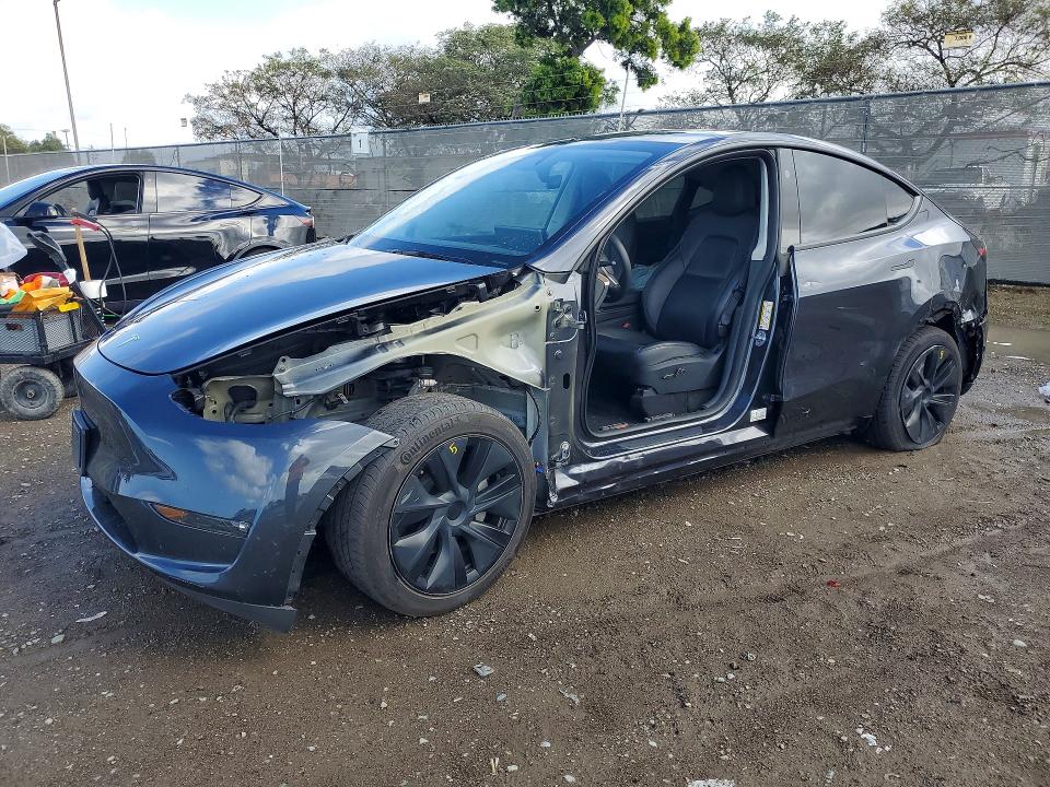 Aukcja sprzedaży 2024 Tesla Model Y, vin: 7SAYGAEE2RF124149, numer aukcji: 77671495
