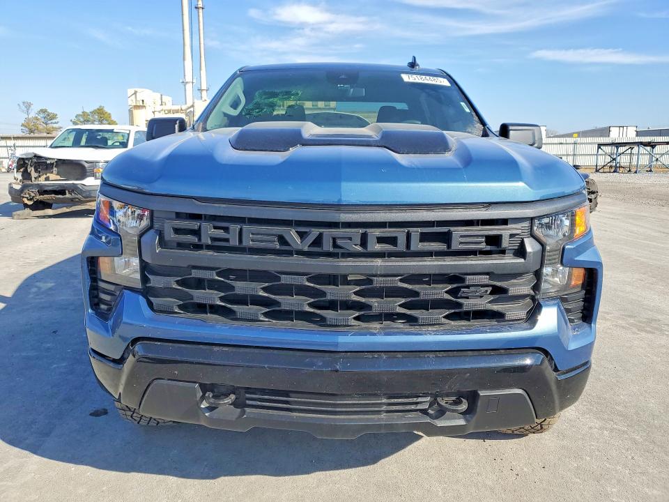Продаж на аукціоні авто 2024 Chevrolet Silverado, vin: 3GCUDCED9RG312040, номер лоту: 75184485