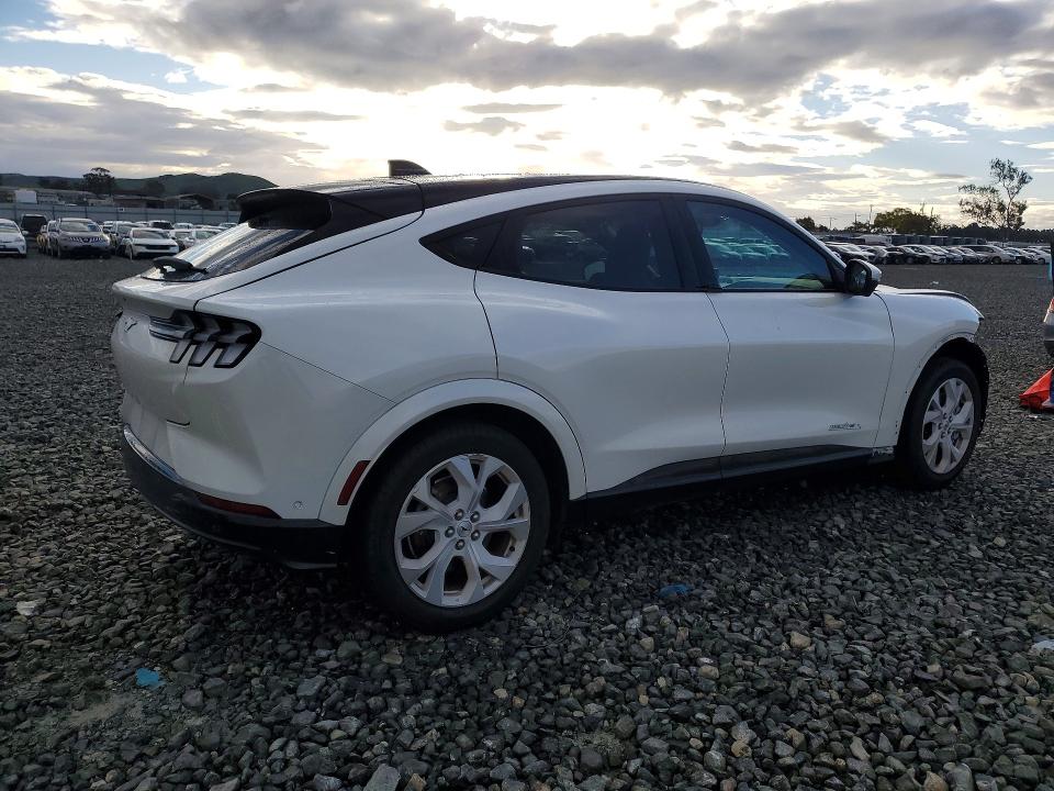 Продаж на аукціоні авто 2022 Ford Mustang Mach-e, vin: 3FMTK3R7XNMA23911, номер лоту: 76568665