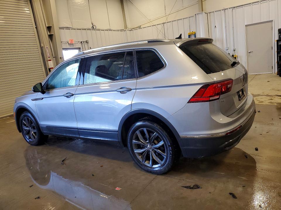 76577445 :رقم المزاد ، 3VVMB7AX5PM005560 vin ، 2023 Volkswagen Tiguan مزاد بيع