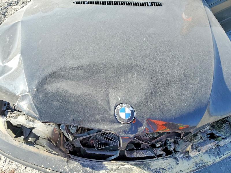76925655 :رقم المزاد ، WBAET37483NJ32600 vin ، 2003 Bmw 325 مزاد بيع