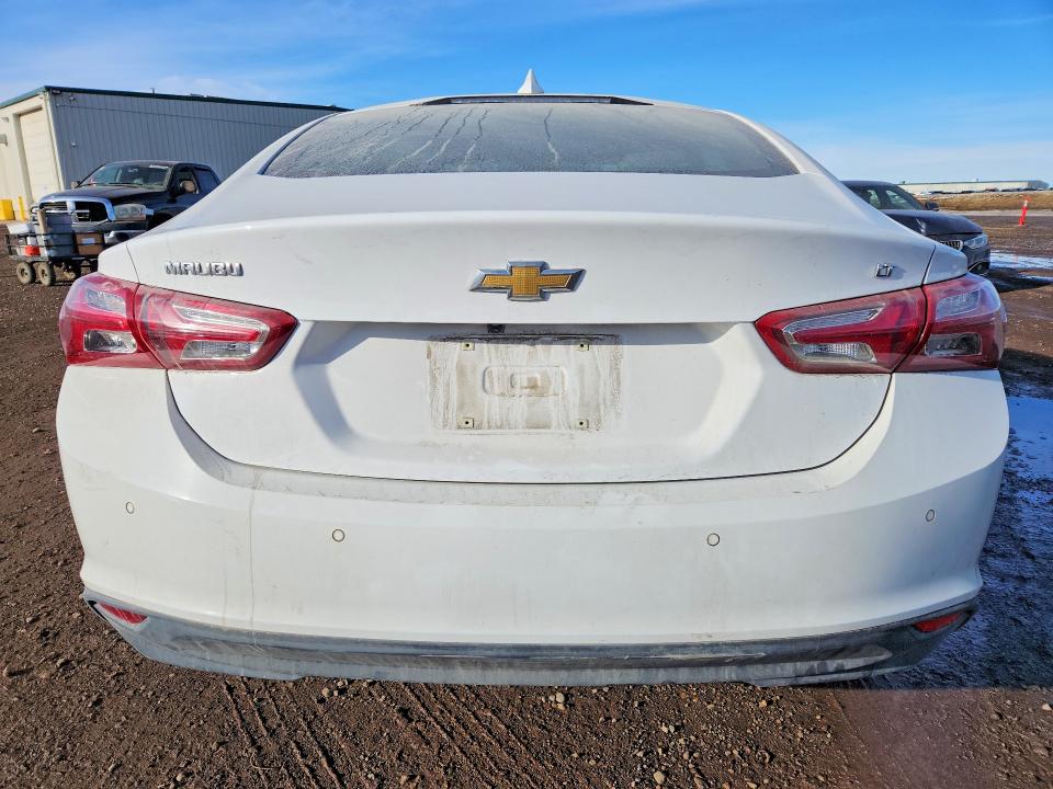 2021 Chevrolet Malibu მანქანა იყიდება აუქციონზე, vin: 1G1ZD5ST1MF071252, აუქციონის ნომერი: 74439705