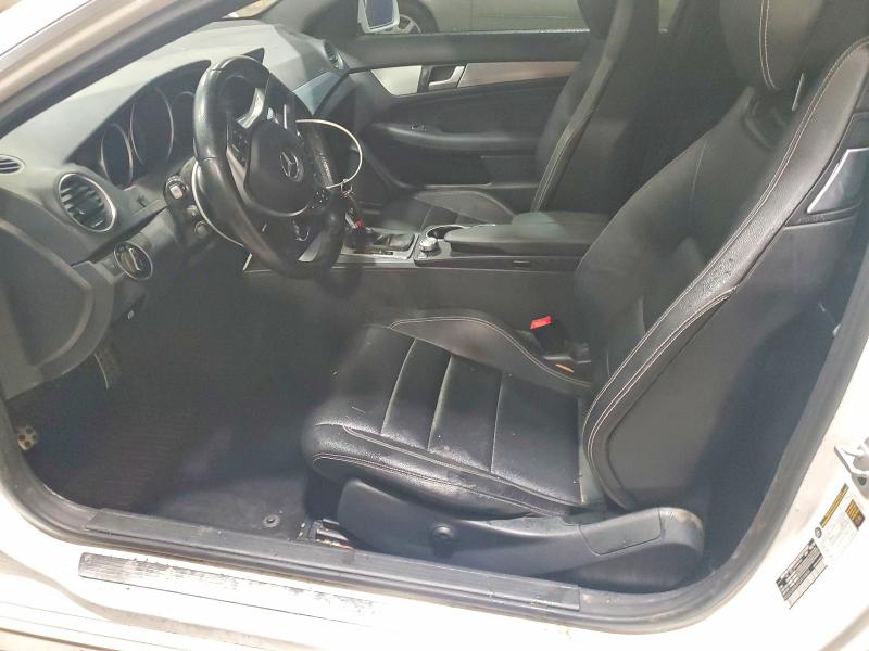 2015 Mercedes-benz C მანქანა იყიდება აუქციონზე, vin: WDDGJ8JB6FG410804, აუქციონის ნომერი: 75744985